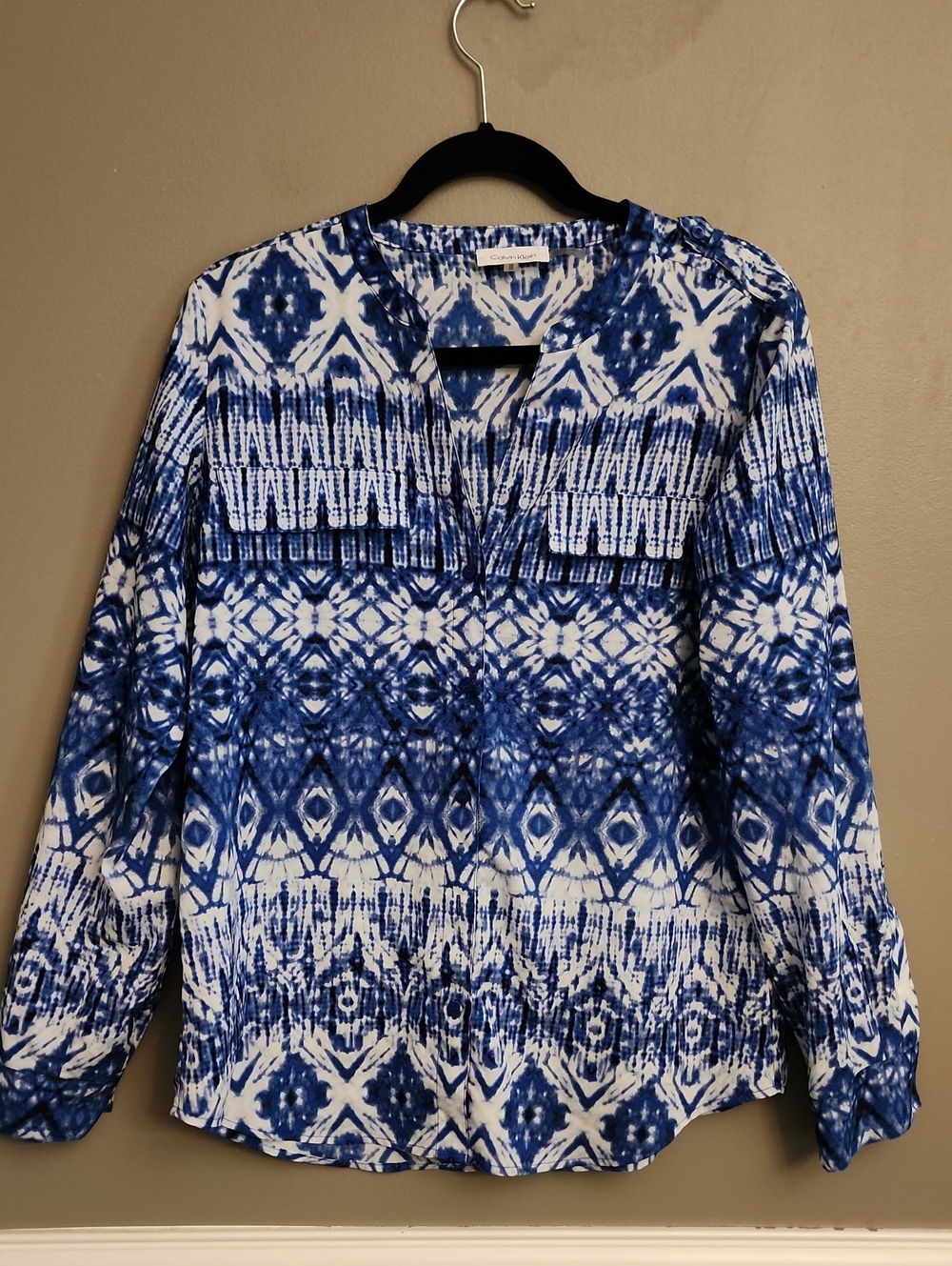 Calvin Klein Blue and White Printed Long-Sleeve Blouse